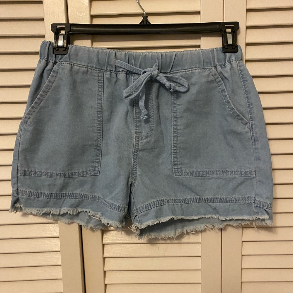 Denim pull on shorts size 10